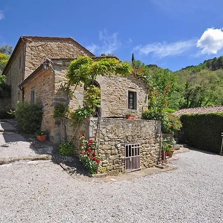 Borgo Del Castagno 乡村民宿 哥尔顿
